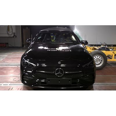 Mercedes Benz CLE Cabrio MDB test 2025
