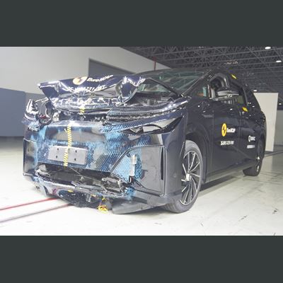 XPENG X9 FW test 2026 after crash