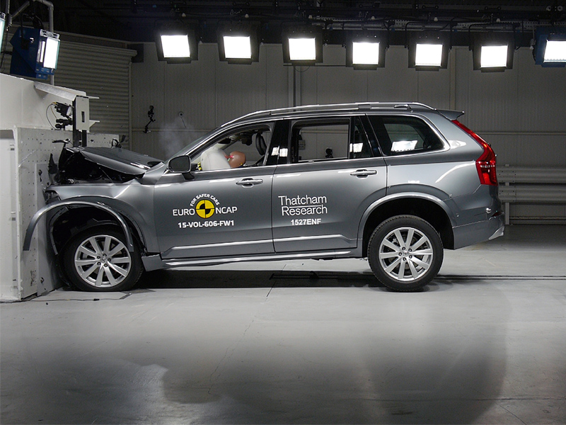Volvo XC90 - Frontal Full Width test 2015 Volvo XC90 - Frontal Full Width test 2015