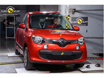 Renault Twingo - Pole crash test 2014