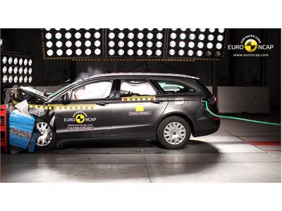 Ford Mondeo  - Frontal crash test 2014