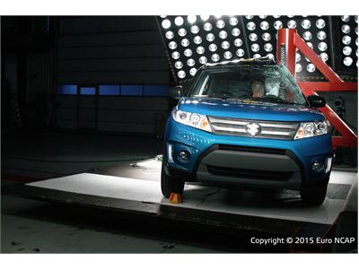 Suzuki Vitara - Pole crash test 2015