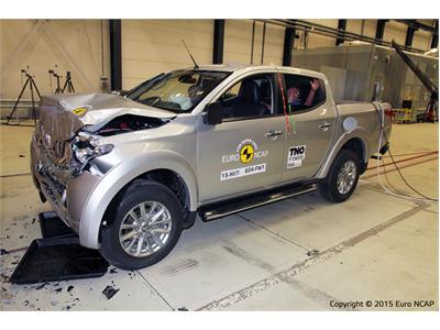 Mitsubishi L200 - Frontal Full Width Test 2015 - After Crash