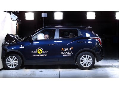 SsangYong Tivoli - Frontal Full Width test 2016