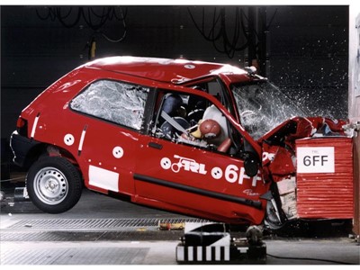 Crash test phase 1 - Renault Clio