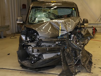 Fiat Doblo - Frontal Offset Impact test 2017 - after crash