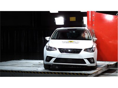 Seat Ibiza - Pole crash test 2017
