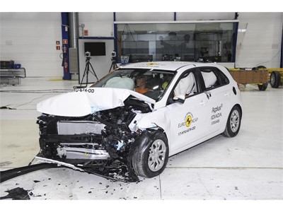Hyundai I30- Frontal Offset Impact test 2017 - after crash