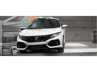 Honda Civic - Pole crash test 2017