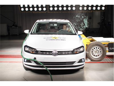 VW Polo - Side crash test 2017