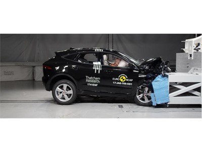 Jaguar E-Pace - Frontal Offset Impact test 2017