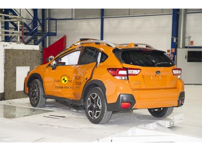 Subaru XV - Pole crash test 2017 - after crash