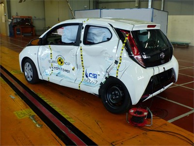 Toyota Aygo - Side crash test 2017 - after crash