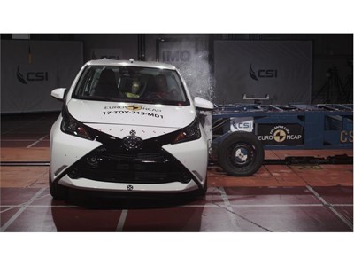 Toyota Aygo - Side crash test 2017