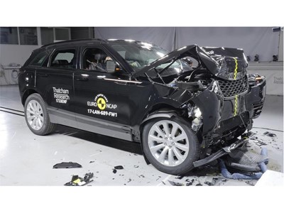 Range Rover Velar - Frontal Full Width test 2017 - after crash