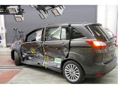 Ford Grand C Max Side Crash Test 17 After Crash