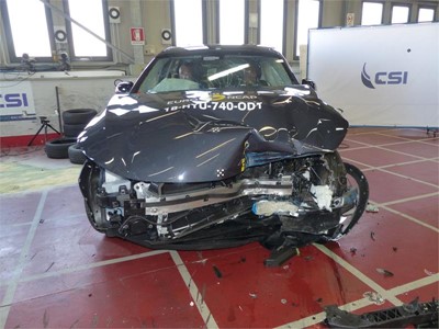 Hyundai NEXO - Frontal Offset Impact test 2018 - after crash