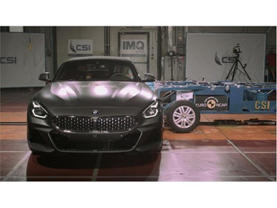 BMW Z4 - Side crash test 2019