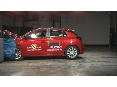 Opel/Vauxhall Corsa - Frontal Offset Impact test 2019