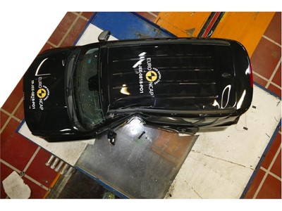 Jeep Renegade - Pole crash test 2019 - after crash