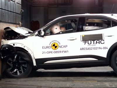 Opel/Vauxhall Mokka - Full Width Rigid Barrier test 2021