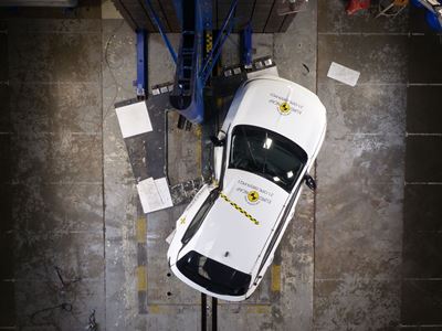 Opel/Vauxhall Mokka - Side Pole test 2021 - after crash