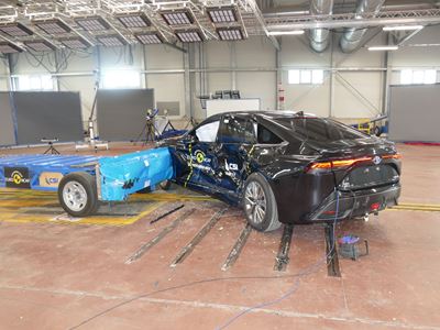 Toyota Mirai - Side Mobile Barrier test 2021 - after crash