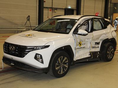 Hyundai TUCSON - Side Mobile Barrier test 2021 - after crash