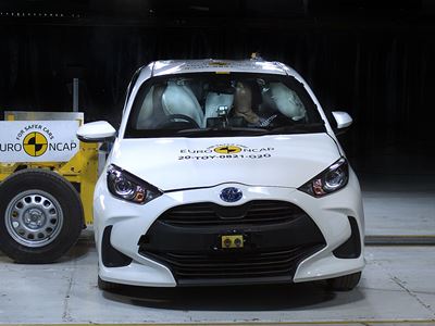 Toyota Yaris - Far-Side impact test 2020
