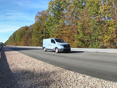 Renault Trafic Commercial Van Safety Tests 2022
