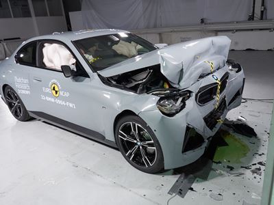 BMW 2 Series Coupé - Full Width Rigid Barrier test 2022 - after crash