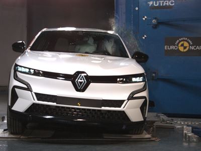 Renault Megane E-Tech - Side Pole test 2022
