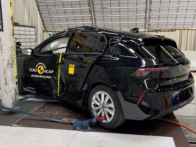 Opel/Vauxhall Astra - Side Pole test 2022 - after crash