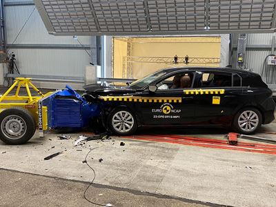 Opel/Vauxhall Astra - Mobile Progressive Deformable Barrier test 2022 - after crash