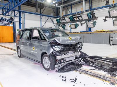 VW Multivan - Full Width Rigid Barrier test 2022 - after crash