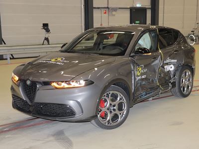 Alfa Romeo Tonale - Side Mobile Barrier test 2022 - after crash