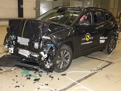 Hyundai Tucson - Full Width Rigid Barrier test 2021 - after crash