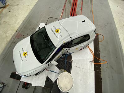 VW Golf - Side Pole test 2022 - after crash