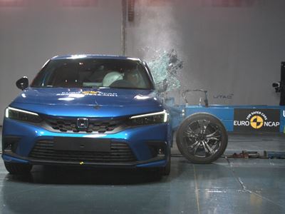 Honda Civic - Side Mobile Barrier test 2022