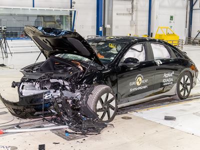 Hyundai IONIQ 6 - Mobile Progressive Deformable Barrier test 2022 - after crash