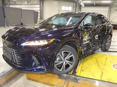 Lexus RX - Side Mobile Barrier test 2022 - after crash