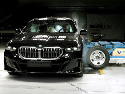 BMW 5 Series - Side Mobile Barrier test 2023