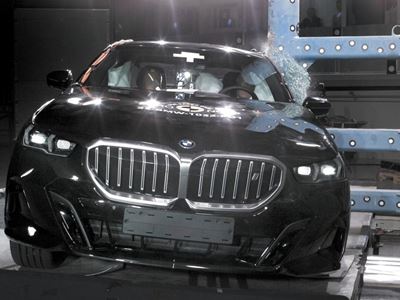BMW 5 Series - Side Pole test 2023
