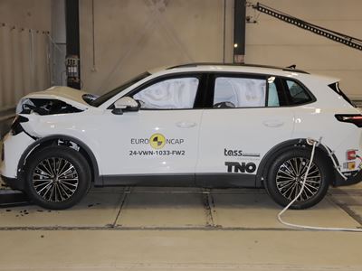 VW Tiguan - Full Width Rigid Barrier test 2024 - after crash