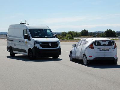 Renault Master Commercial Van Safety Tests 2024