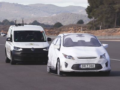 VW Caddy Cargo Commercial Van Safety Tests 2025