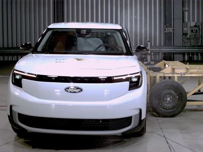 Ford Explorer - Side Mobile Barrier test 2024