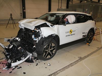 Ford Explorer - Full Width Rigid Barrier test 2024 - after crash