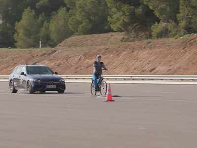 Mercedes-Benz C-Class Assisted Driving Tests 2024