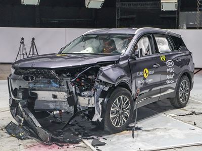 CHERY TIGGO 7 Mobile Progressive Deformable Barrier test 2025 after crash